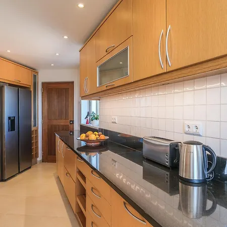 Casa Palmeiras, Luxury * Luz
