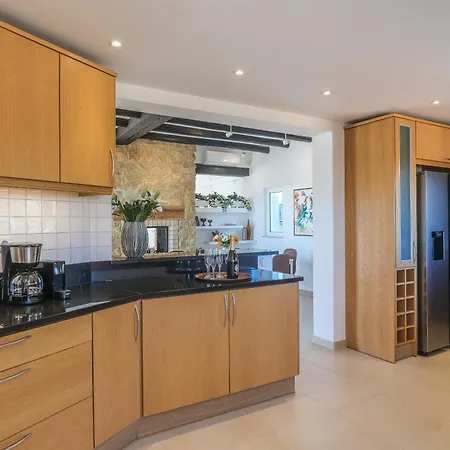 Casa Palmeiras, Luxury * Luz