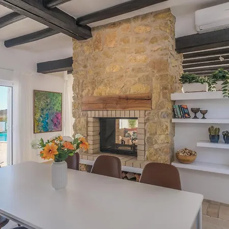 Casa Palmeiras, Luxury