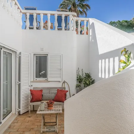 Casa Palmeiras, Luxury