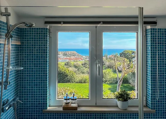 Casa Palmeiras, Luxury * Luz