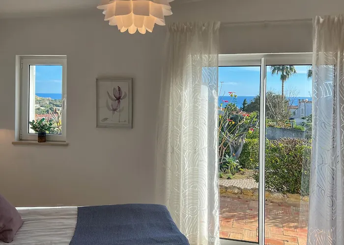 Casa Palmeiras, Luxury Luz