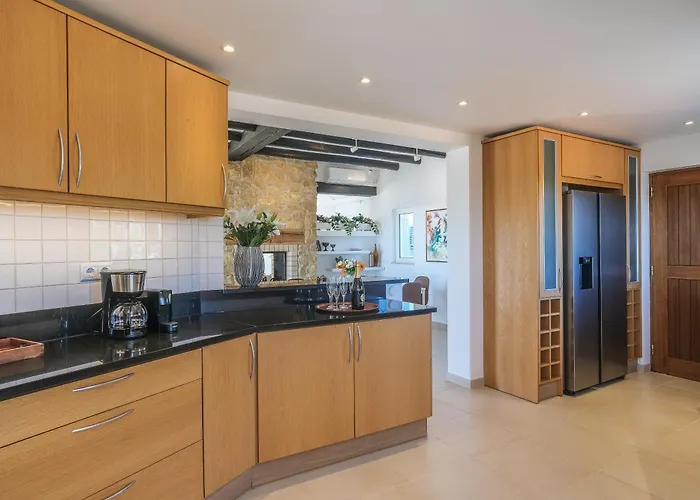 Casa Palmeiras, Luxury * Luz