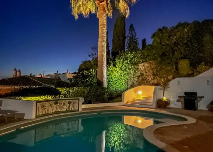 Casa Palmeiras, Luxury