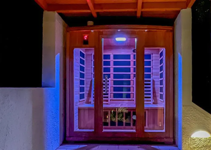 Casa Palmeiras, Luxury