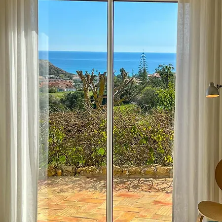 Casa Palmeiras, Luxury Luz