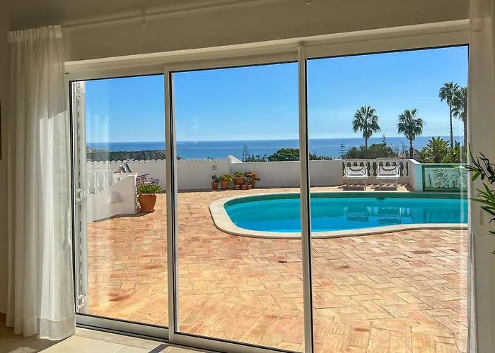 Casa Palmeiras, Luxury * Luz