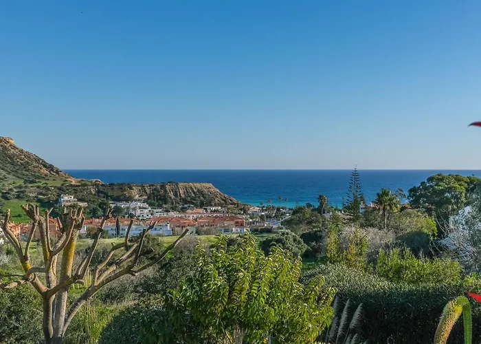 Casa Palmeiras, Luxury