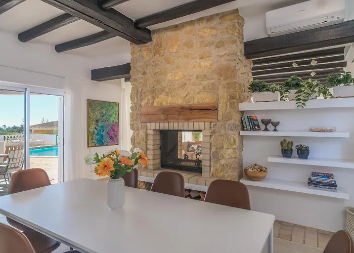 Casa Palmeiras, Luxury