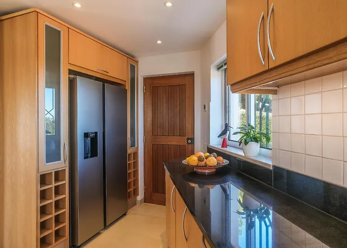 Casa Palmeiras, Luxury * Luz