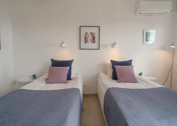 Casa Palmeiras, Luxury