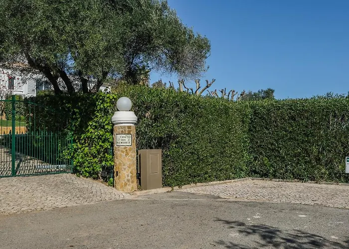 Casa Palmeiras, Luxury Luz