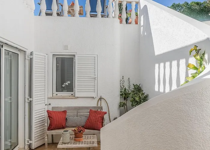 Casa Palmeiras, Luxury